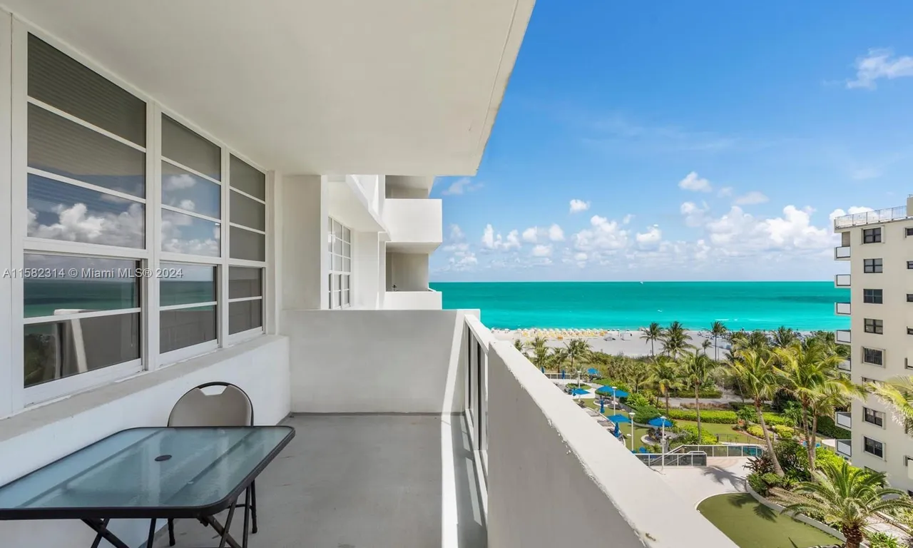 100 Lincoln Rd # 830, Miami Beach FL 33139