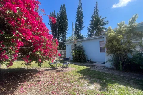 1938 Sheridan St REAR, Hollywood FL 33020