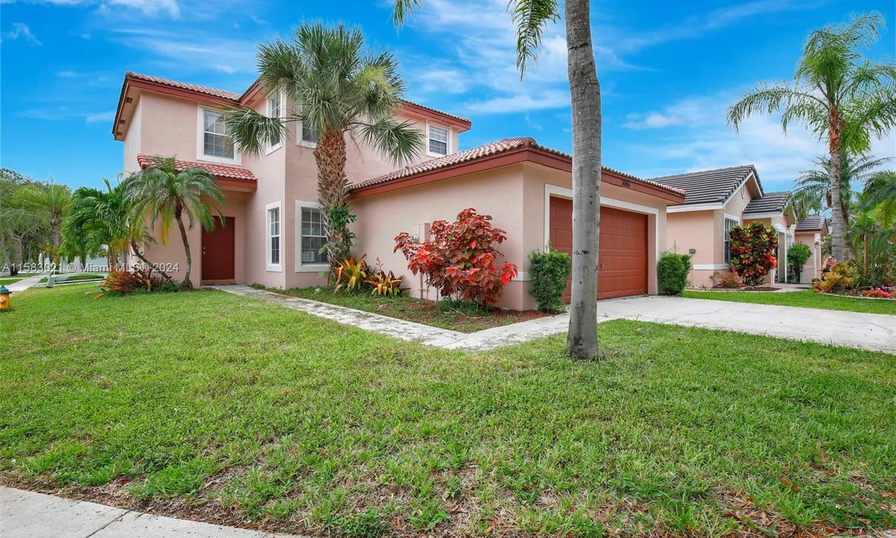 3066 SW 179th Ave, Miramar FL 33029