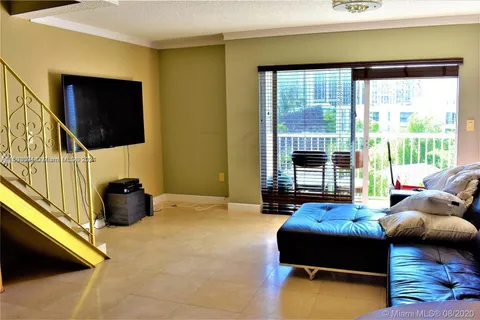 17800 Atlantic Blvd, Sunny Isles Beach FL 33160