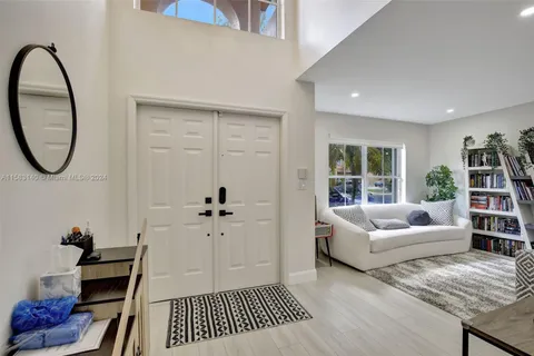 236 W Sable Palm Way # 236, Davie FL 33325
