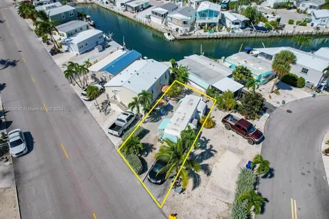 701 Spanish Main Dr. #423, Lower Keys FL 33042