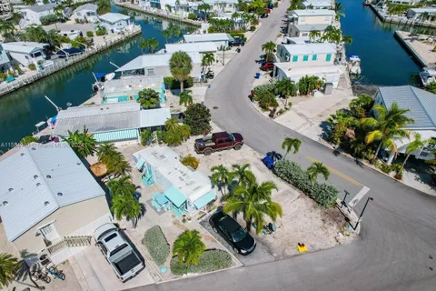 701 Spanish Main Dr. #423, Lower Keys FL 33042