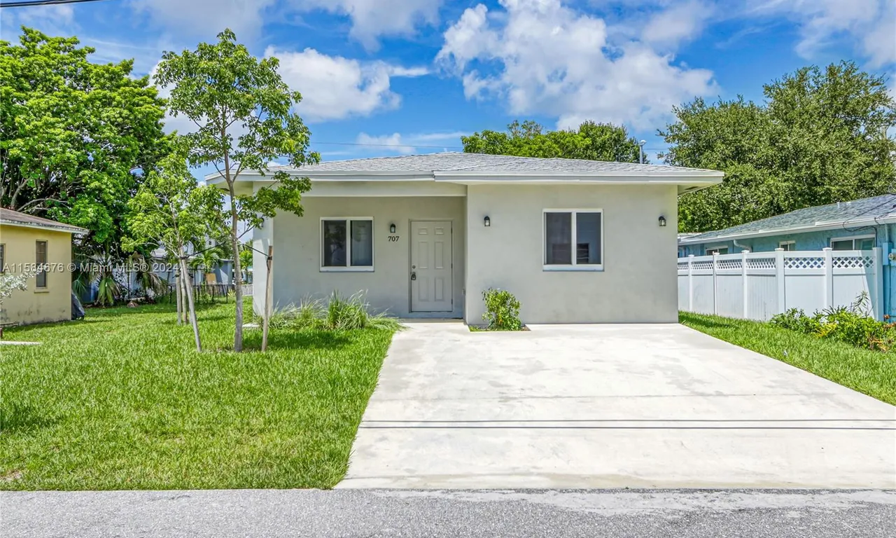 707 NW 2nd Terrace, Pompano Beach FL 33060