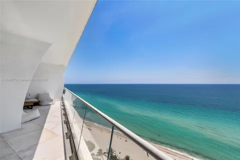 16901 Collins Ave # 1901, Sunny Isles Beach FL 33160