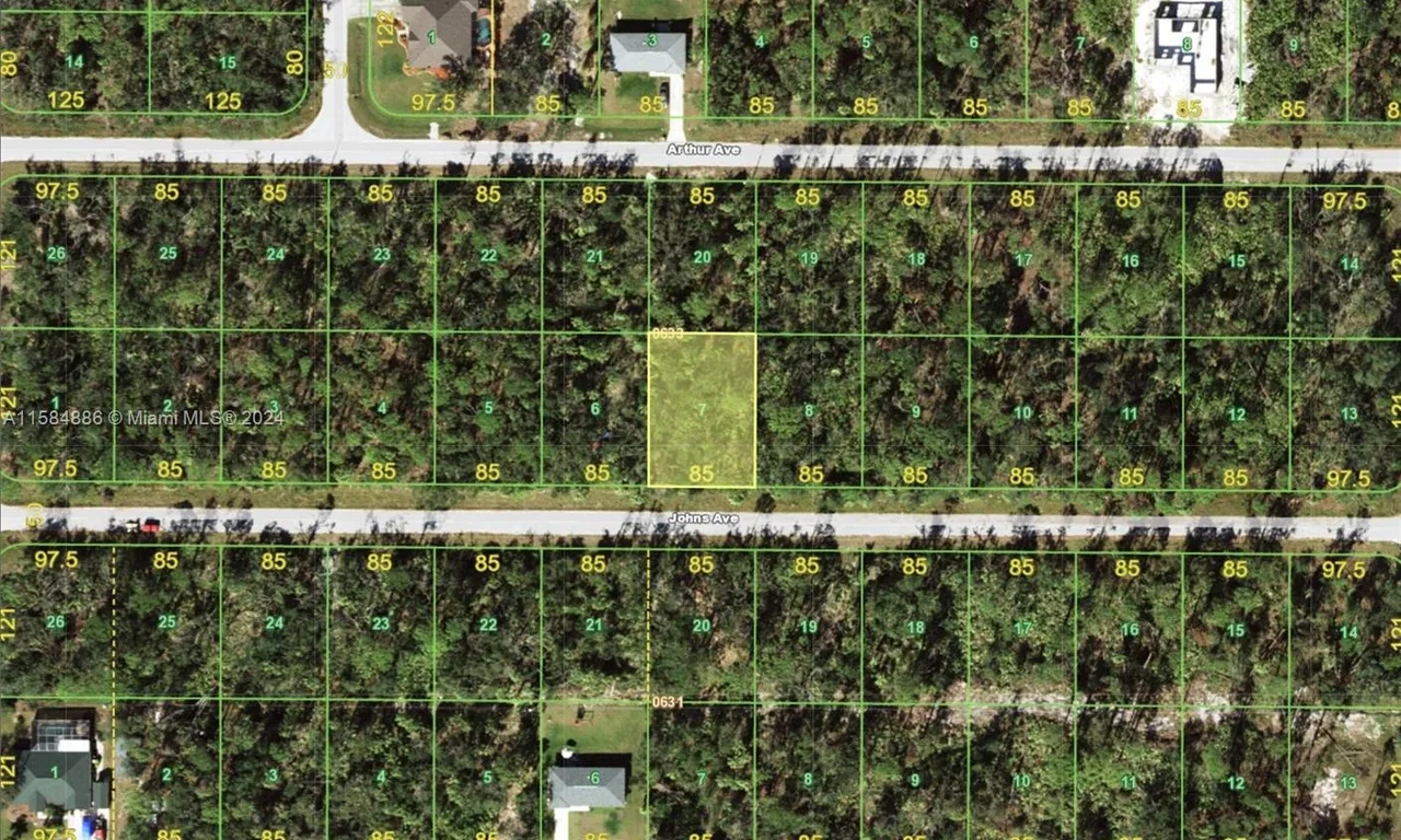 17092 Johns Ave, Port Charlotte FL 33948