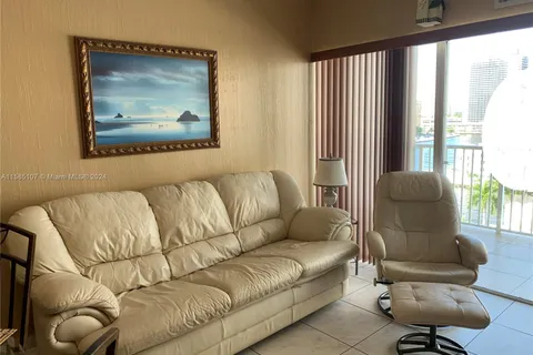 1965 S Ocean Dr # 8H, Hallandale Beach FL 33009