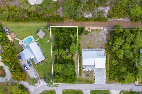 4664 Key Largo Lane, Bonita Springs FL 34134