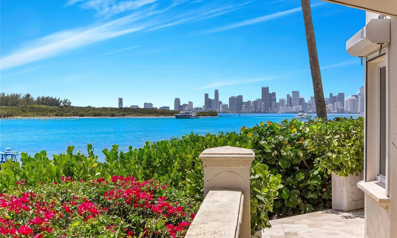 2013 Fisher Island Dr # 2013, Miami Beach FL 33109