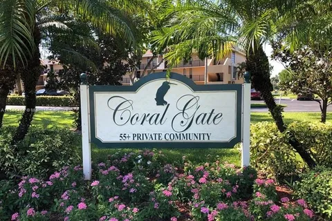 5920 NW Coral Lake Dr # 208, Margate FL 33063