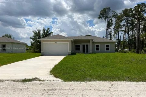 1869 Maurice, Lehigh Acres FL 33972