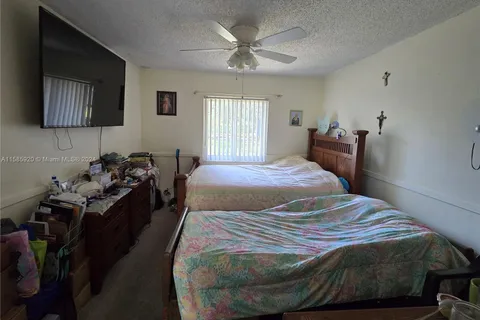 132 Sandalwood Rd, Kissimmee FL 34743