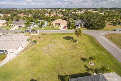 7325 Parkinsonia, Other City - In The State Of Florida FL 33955