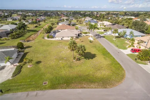 7325 Parkinsonia, Other City - In The State Of Florida FL 33955