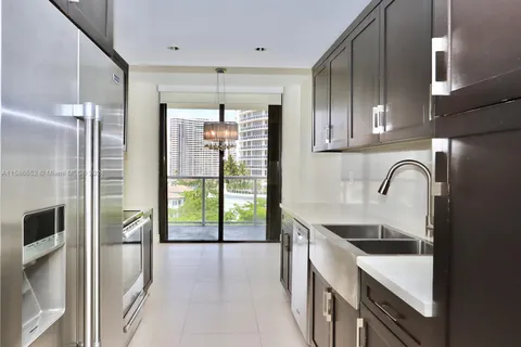 4000 ISLAND BL # 1003, Aventura FL 33160