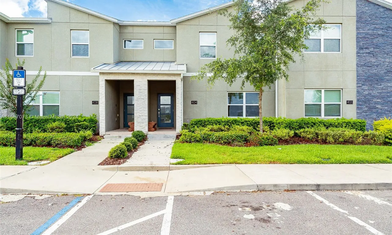 404 Ocean Course Ave # 404, Other City - In The State Of Florida FL 33896