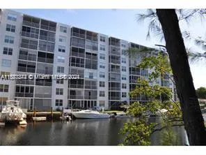 3660 NE 166th St # 611, North Miami Beach FL 33160