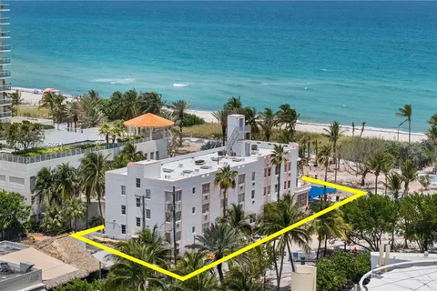 7300 Ocean Ter, Miami Beach FL 33141