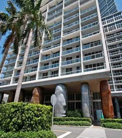 485 Brickell Ave # 1809, Miami FL 33131