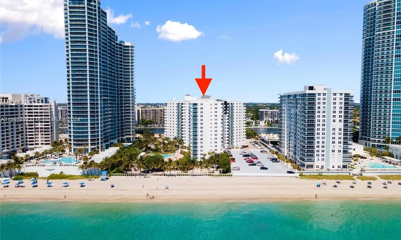 3001 S Ocean Dr # 401, Hollywood FL 33019