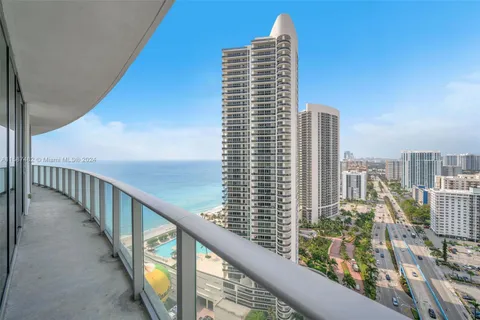 4111 S Ocean Dr # 2211, Hollywood FL 33019