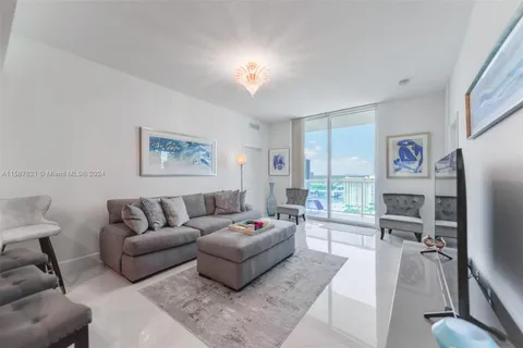 1945 S Ocean Dr # 1909, Hallandale Beach FL 33009