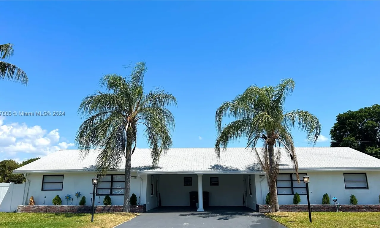 1111 Brown Rd, Lake Worth FL 33462