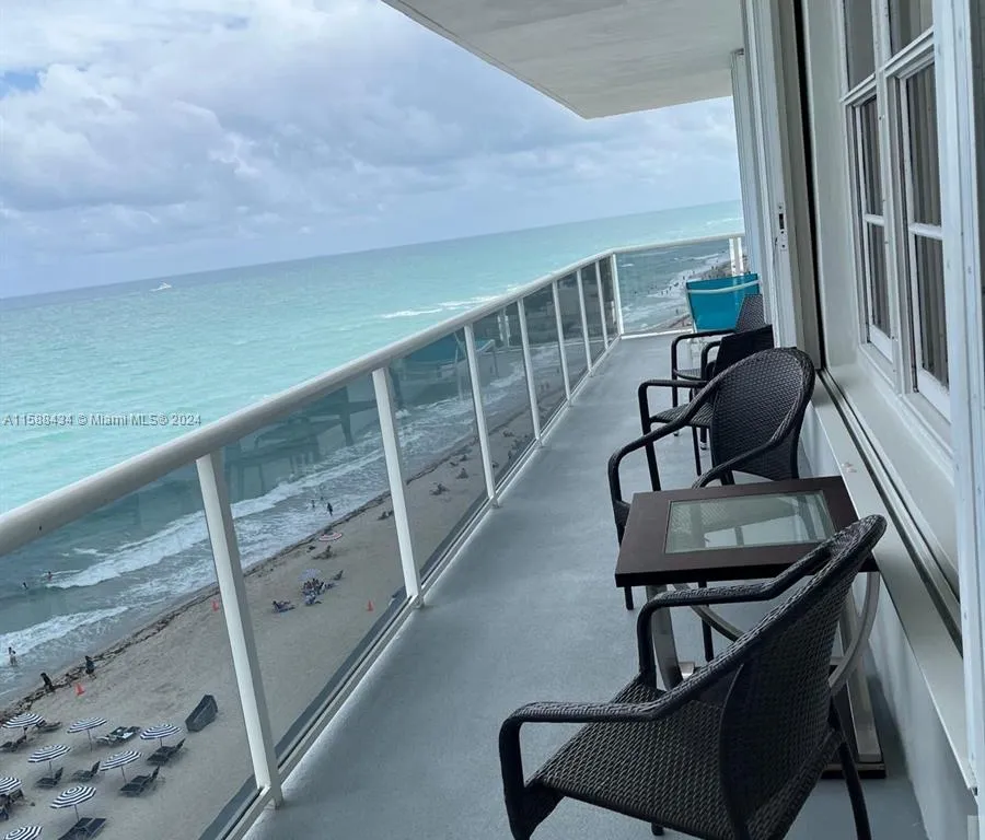 3725 S Ocean Dr # 902, Hollywood FL 33019
