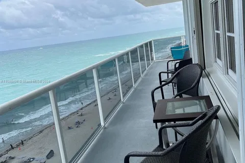 3725 S Ocean Dr # 902, Hollywood FL 33019