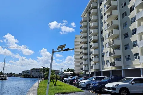 401 Golden Isles Dr # 503, Hallandale Beach FL 33009