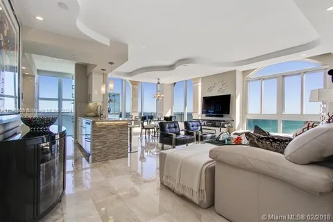 2080 S Ocean Dr, Hallandale Beach FL 33009