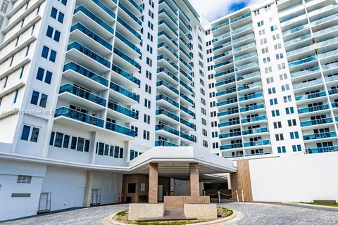 2301 Collins Ave # 325, Miami Beach FL 33139