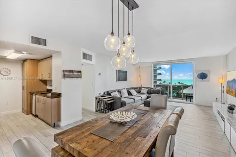 10275 Collins Ave # 634, Bal Harbour FL 33154