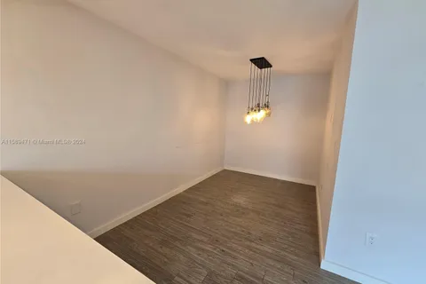 730 Pennsylvania Ave # 303, Miami Beach FL 33139