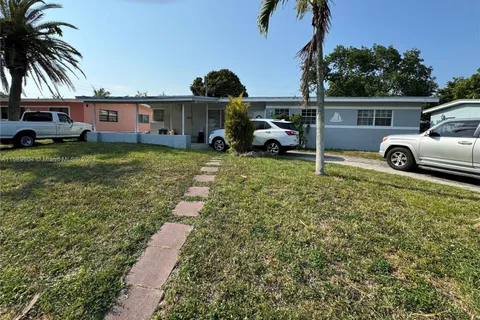 511 NE 172nd St, North Miami Beach FL 33162