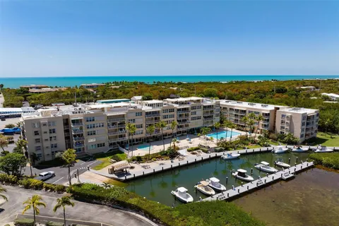 88500 Overseas Hwy # 424, Plantation Key FL 33070