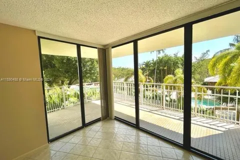 1000 QUAYSIDE TE # 410, Miami FL 33138