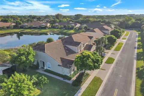 23089 Addison Lakes Cir, Boca Raton FL 33433