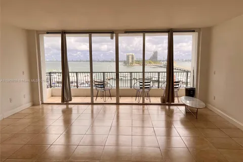 555 NE 15th St # 610, Miami FL 33132