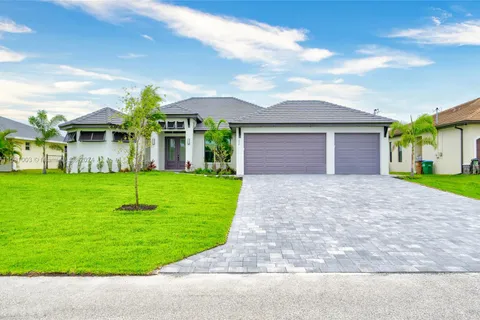 236 NW 32nd Pl, Cape Coral FL 33993