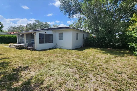 758 NE 95th St, Miami Shores FL 33138