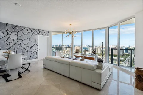 16699 Collins Ave # 3107, Sunny Isles Beach FL 33160