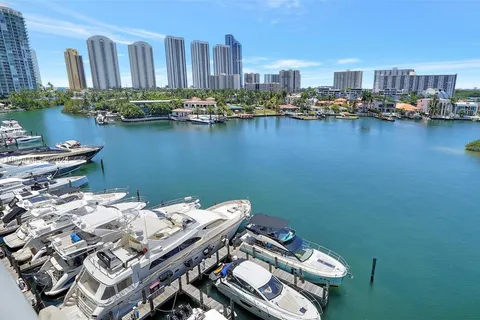 400 Sunny Isles Blvd # 605, Sunny Isles Beach FL 33160