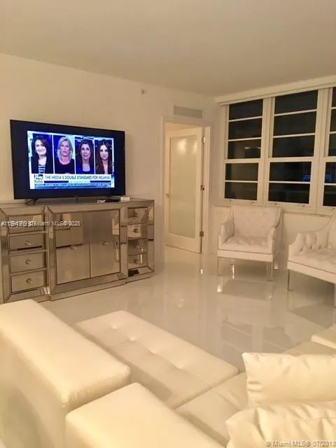 100 LINCOLN RD # 711, Miami Beach FL 33139