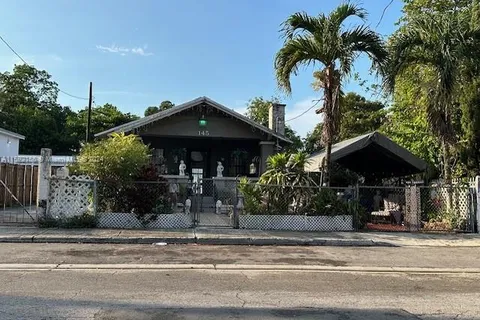 145 NW 31st St, Miami FL 33127