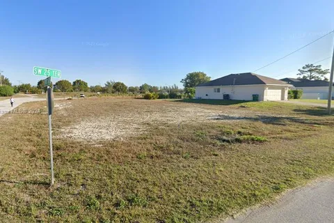 1631 SW 25th Terrace, Cape Coral FL 33914