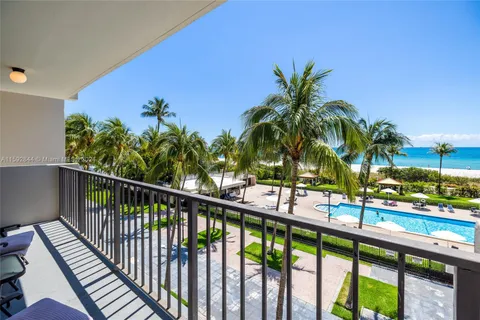 2625 Collins Ave # 405, Miami Beach FL 33140