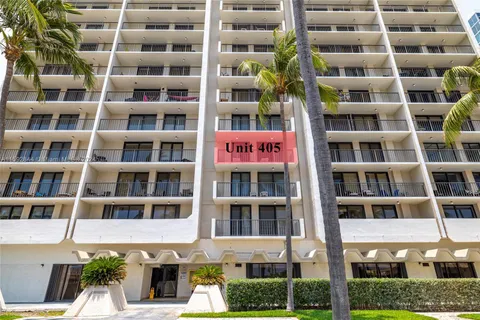 2625 Collins Ave # 405, Miami Beach FL 33140