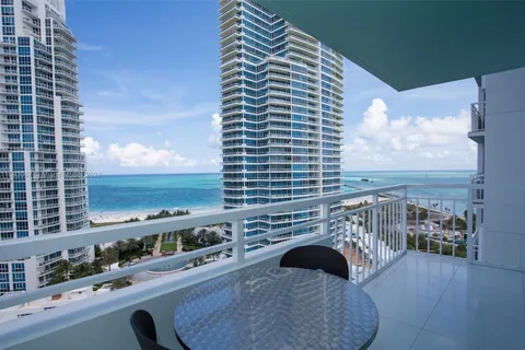 400 S Pointe Dr # 1906, Miami Beach FL 33139