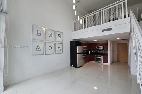 244 Biscayne Blvd # 644, Miami FL 33132